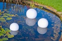 Vorschaubild Ubbink MultiBright SolarFloat 20 - Solarbetriebene schwimmende Leuchtkugel H18 x Ø20cm